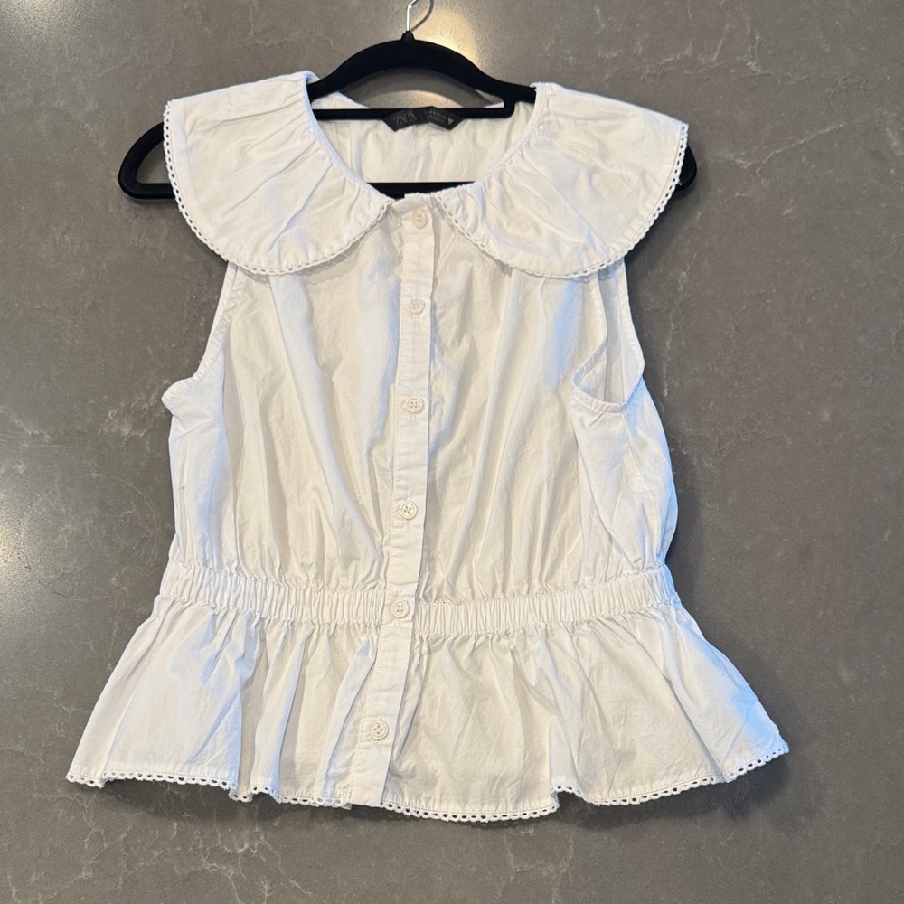 Zara White Sleeveless Top with Scalloped Collar